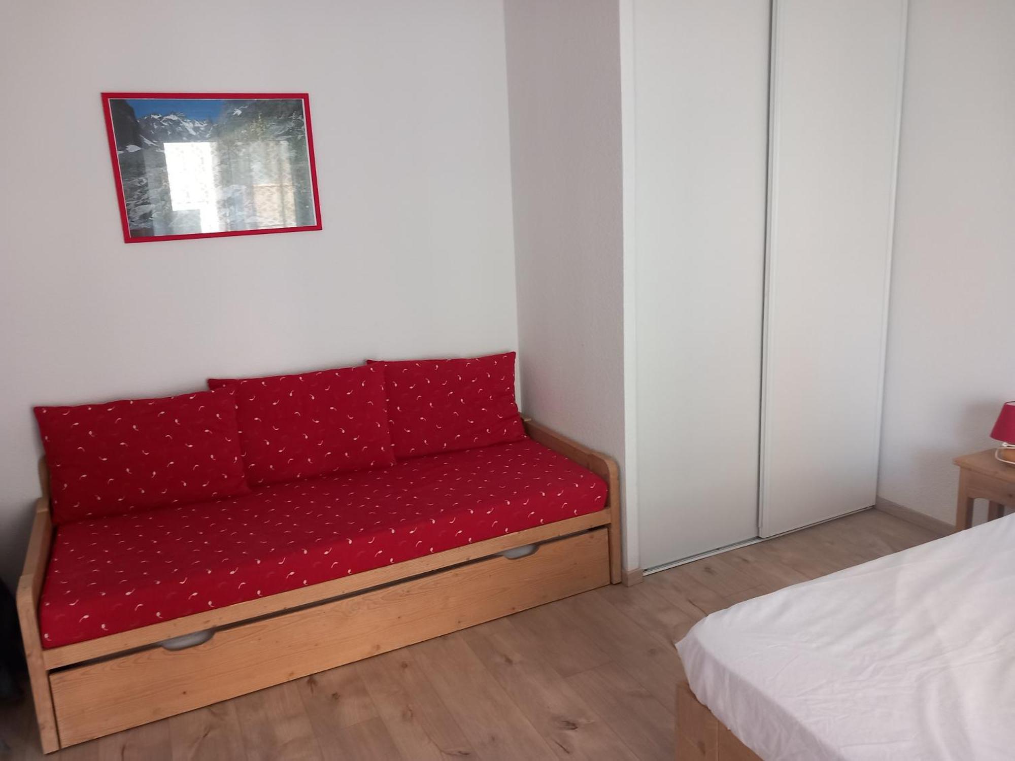 De Tourisme La Meije Blanche Apartment *
